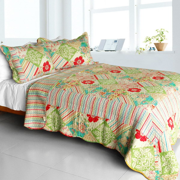 Picture of  DO8502-23 Springtime Hills - Cotton 3 Pieces Vermicelli-Quilted Floral Patchwork Quilt Set  Full &amp; Queen Size - Green