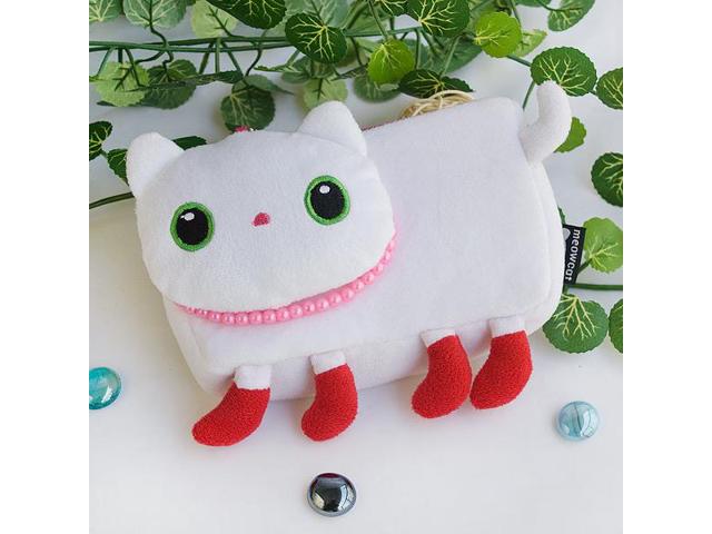 Picture of  HQ-32-WHITE-2 6.1 x 3.5 x 1.5 in. White Kitty - Medium Plush Gadget Cosmetic Bag  Camera bag &amp; Hand Purse Wallet