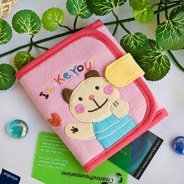 Picture of  K-191-BEAR 4.7 x 4.3 in. I Like You - Embroidered Applique Fabric Art Trifold Wallet Purse &amp; Card Holder