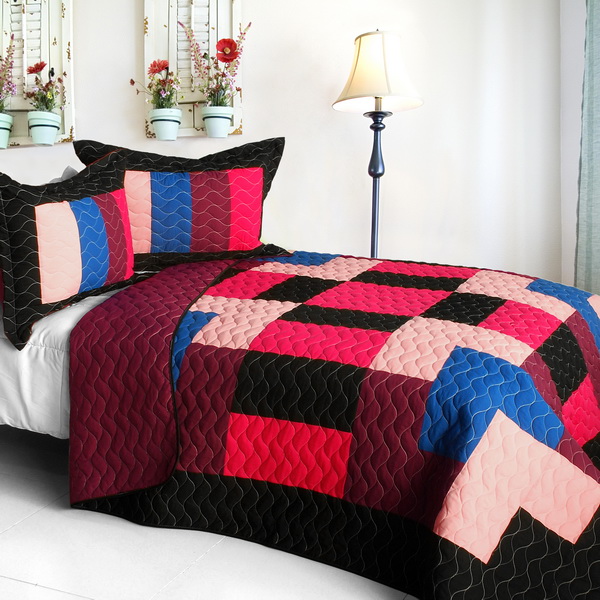 Girls Excitement - 3 Pieces Vermicelli-Quilted Patchwork Quilt Set  Full & Queen Size - Pink