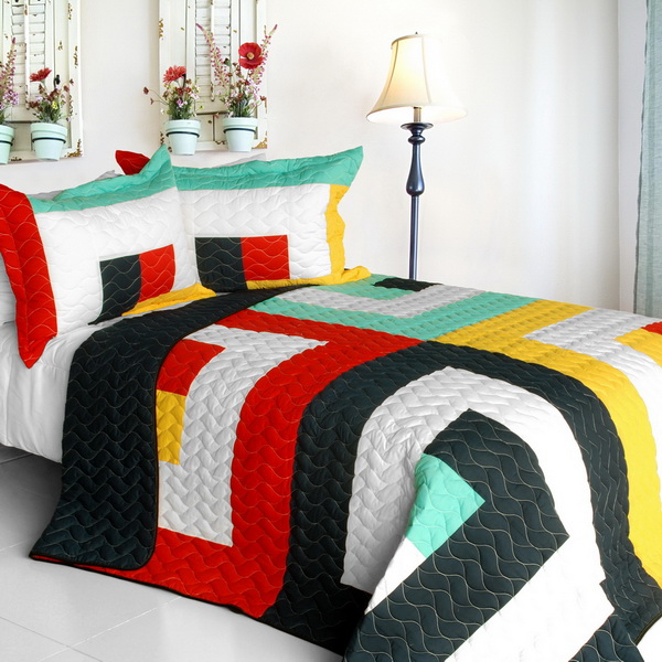 Franceschi - Vermicelli-Quilted Patchwork Geometric Quilt Set  Full & Queen Size - Red