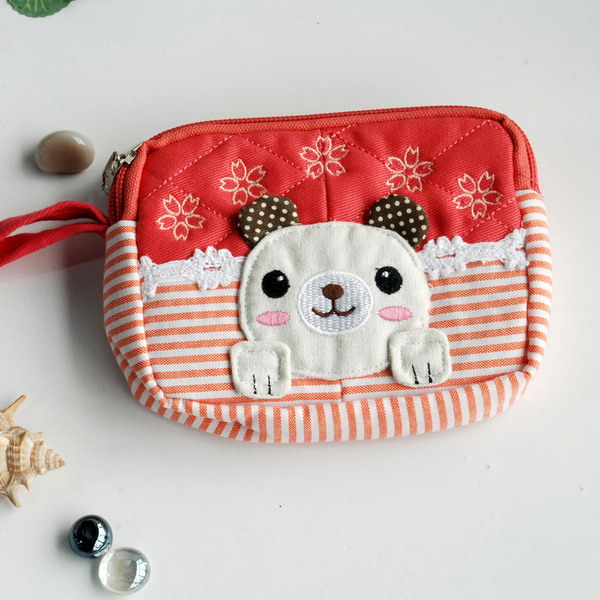 Picture of  THH498-RED 5.1 x 3.9 x 1.1 in. Energetic Dog - Embroidered Applique Fabric Art Wallet Purse &amp; Pouch Bag