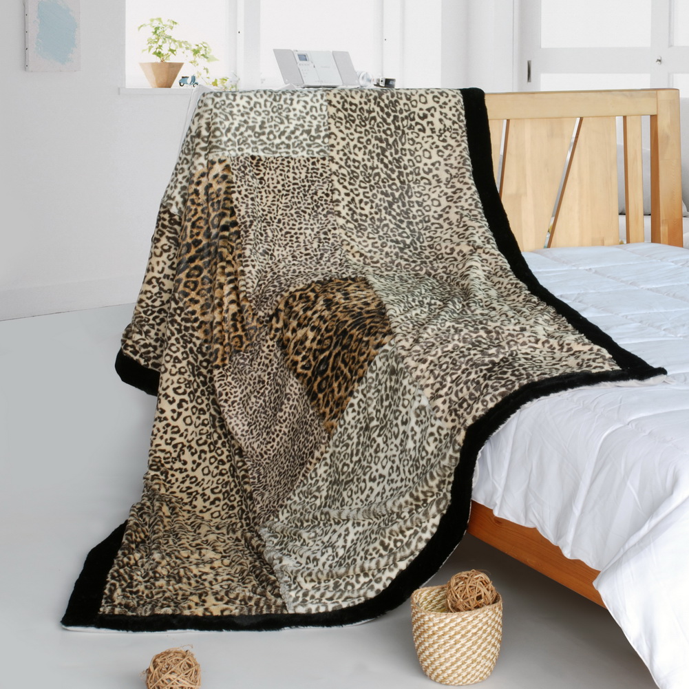 ONITIVA-BLK-087 61 by 86.6 in. Magic Leopard Design Animal Style Patchwork Throw Blanket, Brown
