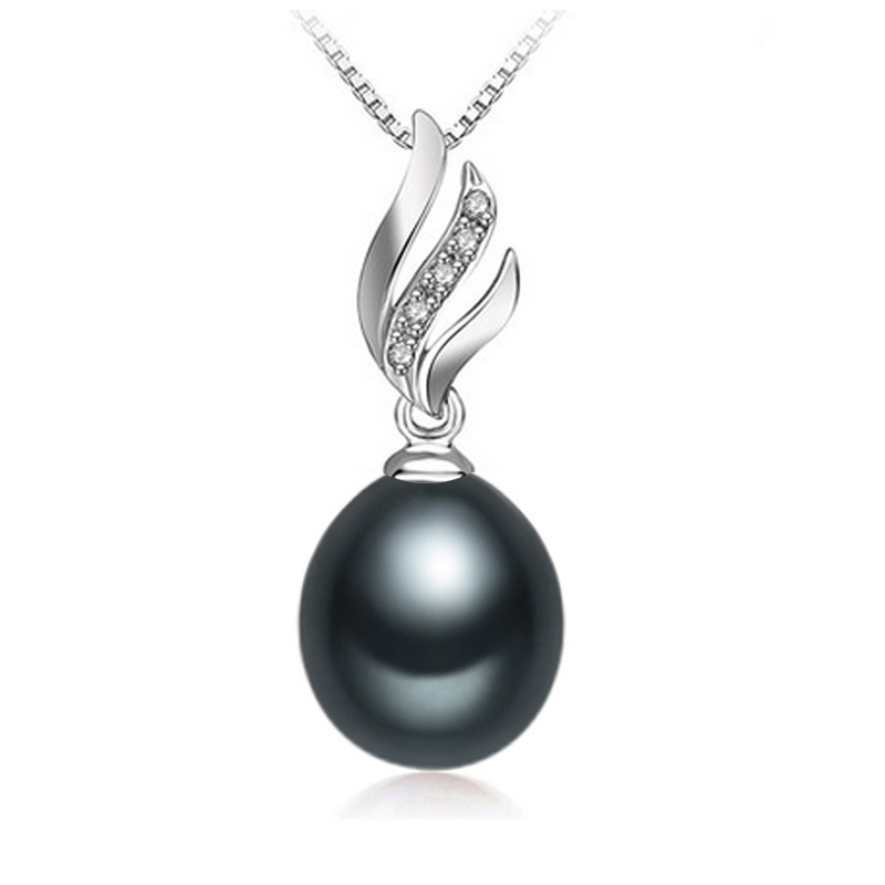Picture of Majesty Diamonds MDS170042 Freshwater Pearls Solitaire with Accents Pendant Necklace in .925 Sterling Silver