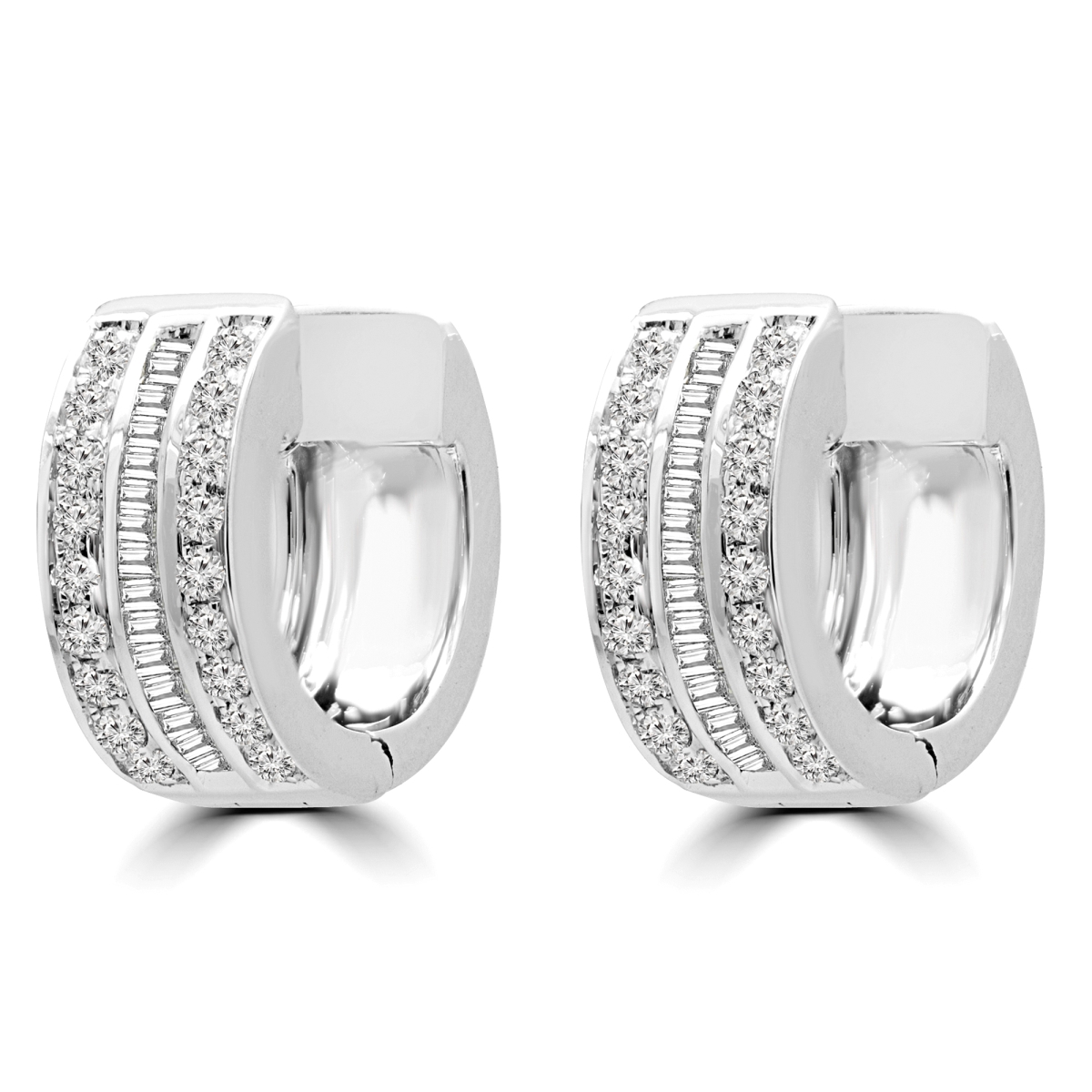 0.5 CTW Round Diamond Huggie Earrings in 14K