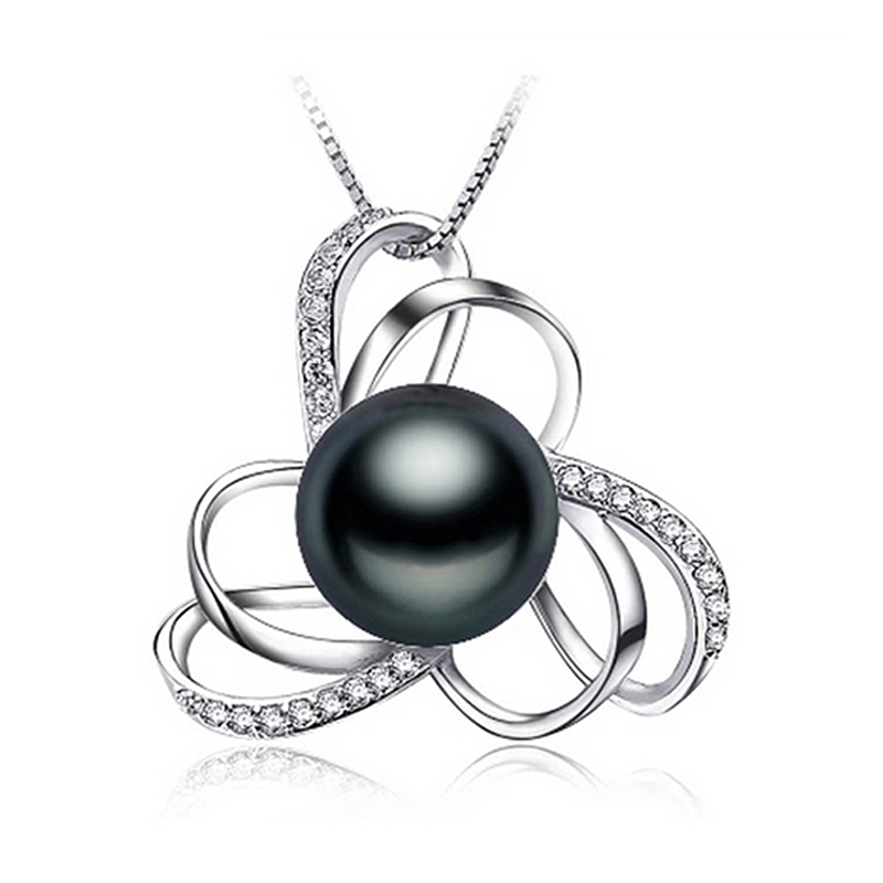 Picture of Majesty Diamonds MDS170022 Freshwater Pearls Fancy Pendant Necklace in .925 Sterling Silver