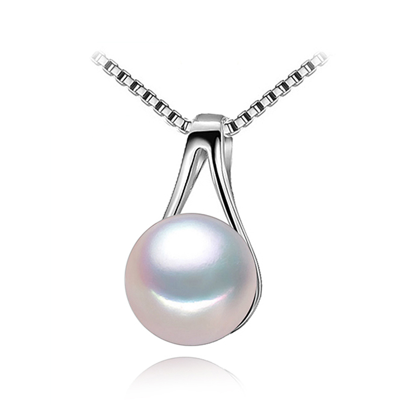 Picture of Majesty Diamonds MDS170024 Freshwater Pearls Fancy Pendant Necklace in .925 Sterling Silver