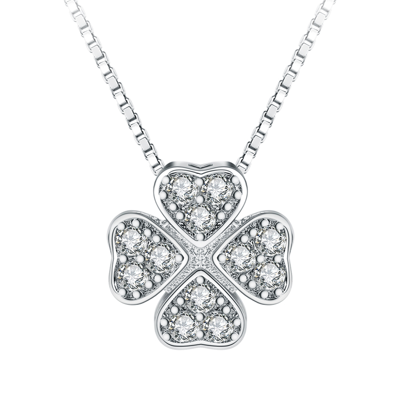 Picture of Majesty Diamonds MDS170389 White Zircon Four Leaf Clover Fancy Pendant Necklace in .925 Sterling Silver