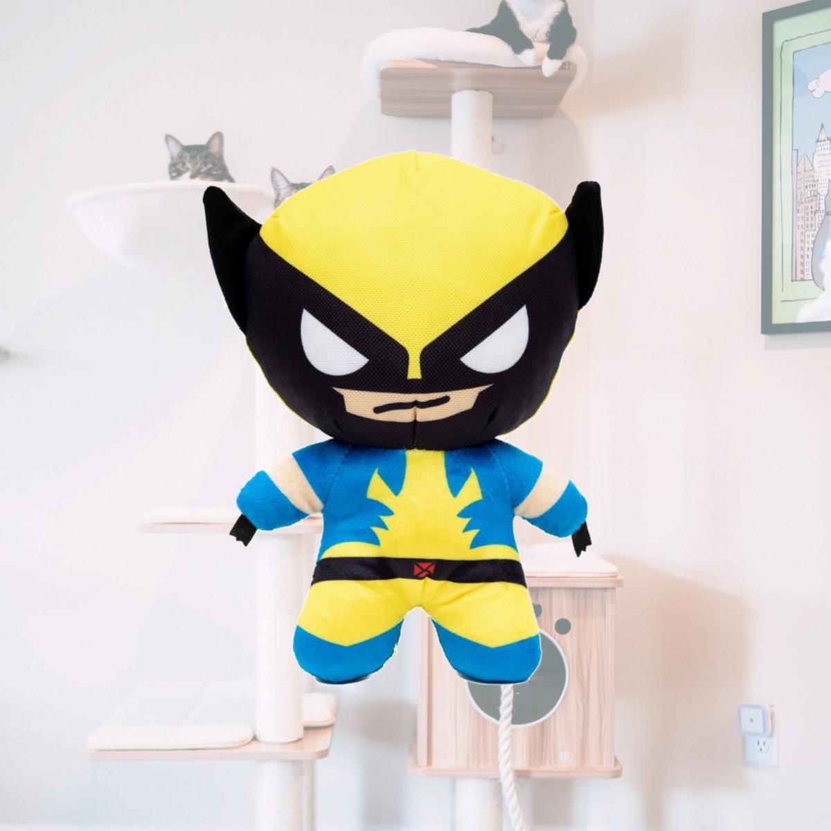 Picture of Wolverine 886359 Standing Full Body Squeaker Plush Dog Toy
