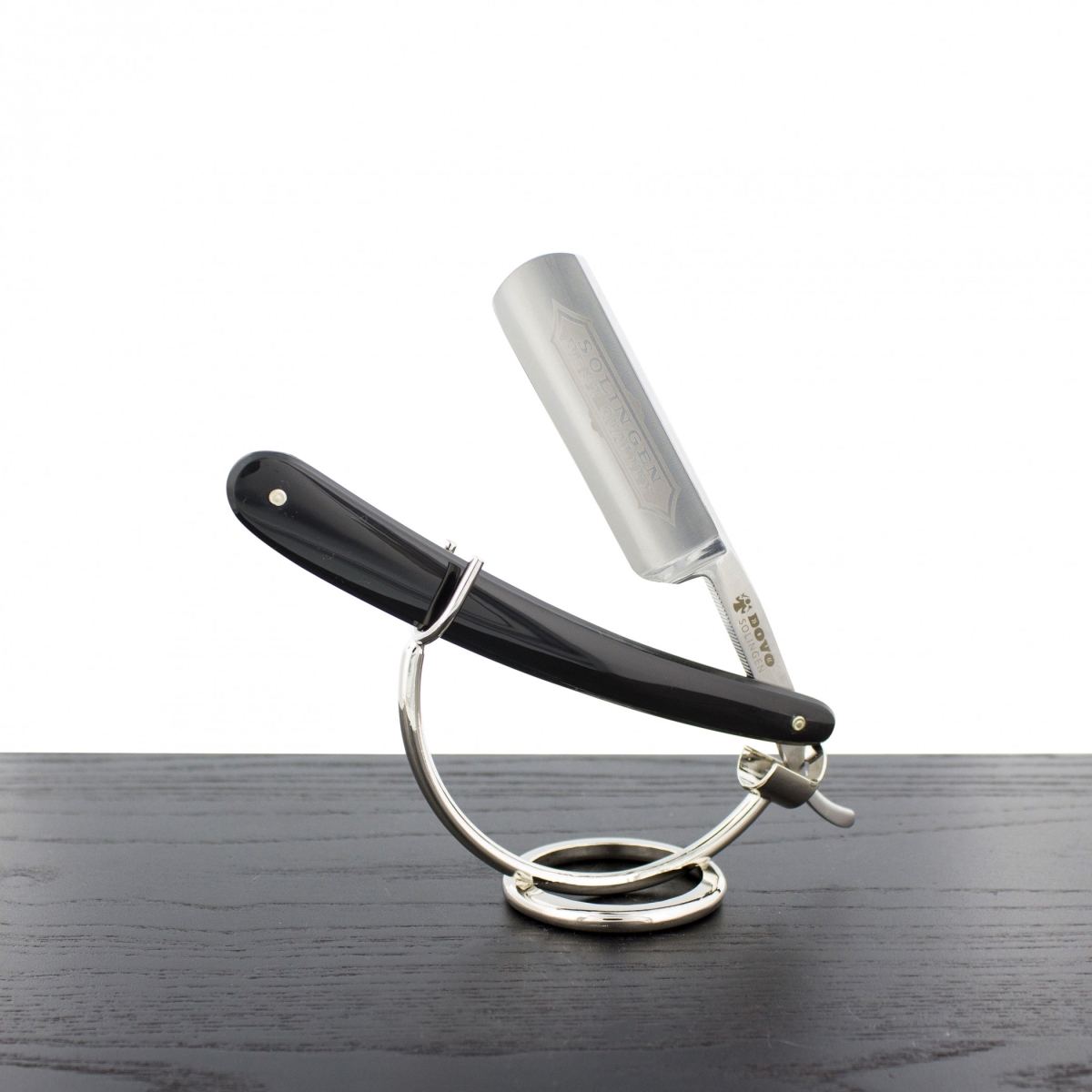 Picture of Dovo SR-DOV-100681-NH 0.75 in. Dovo Best Quality Straight Razor - Black Handle