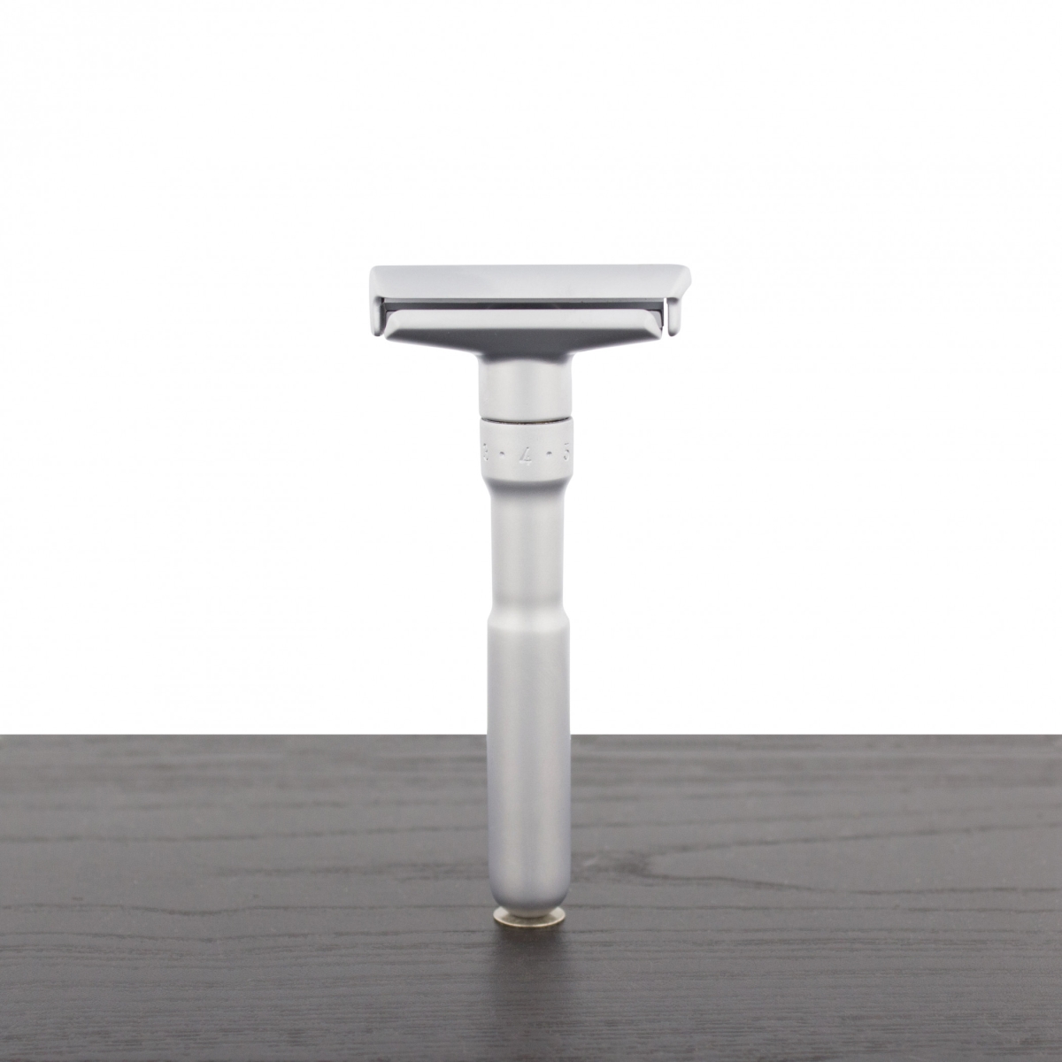 Picture of Merkur RZ-MER-700 Merkur Futur Safety Razor - Matte Chrome