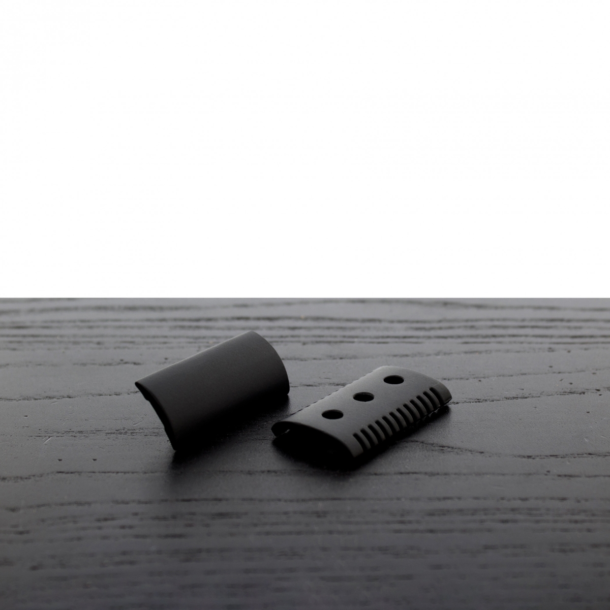 RZ-WCS-OC2 WCS DE Razor Head with Open Comb - Black