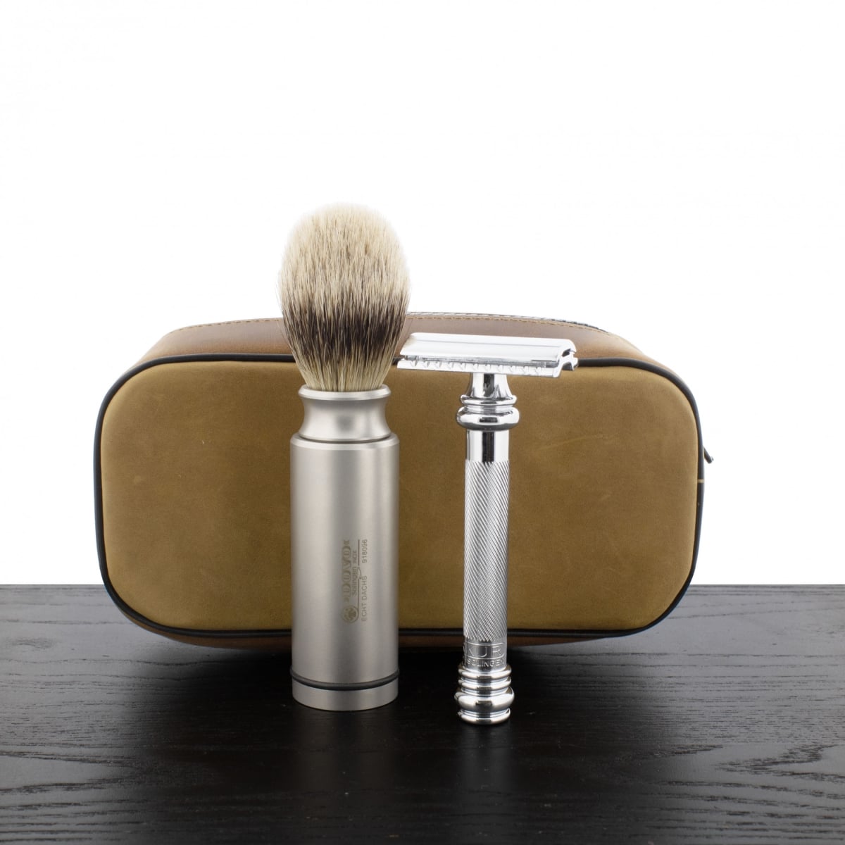 904777 Merkur Razor Shaving Kit with Leather Case