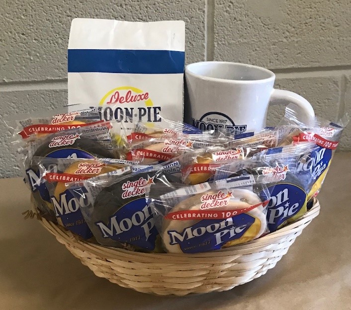 Picture of Moon Pie USCB7000 Coffee Basket With Mug