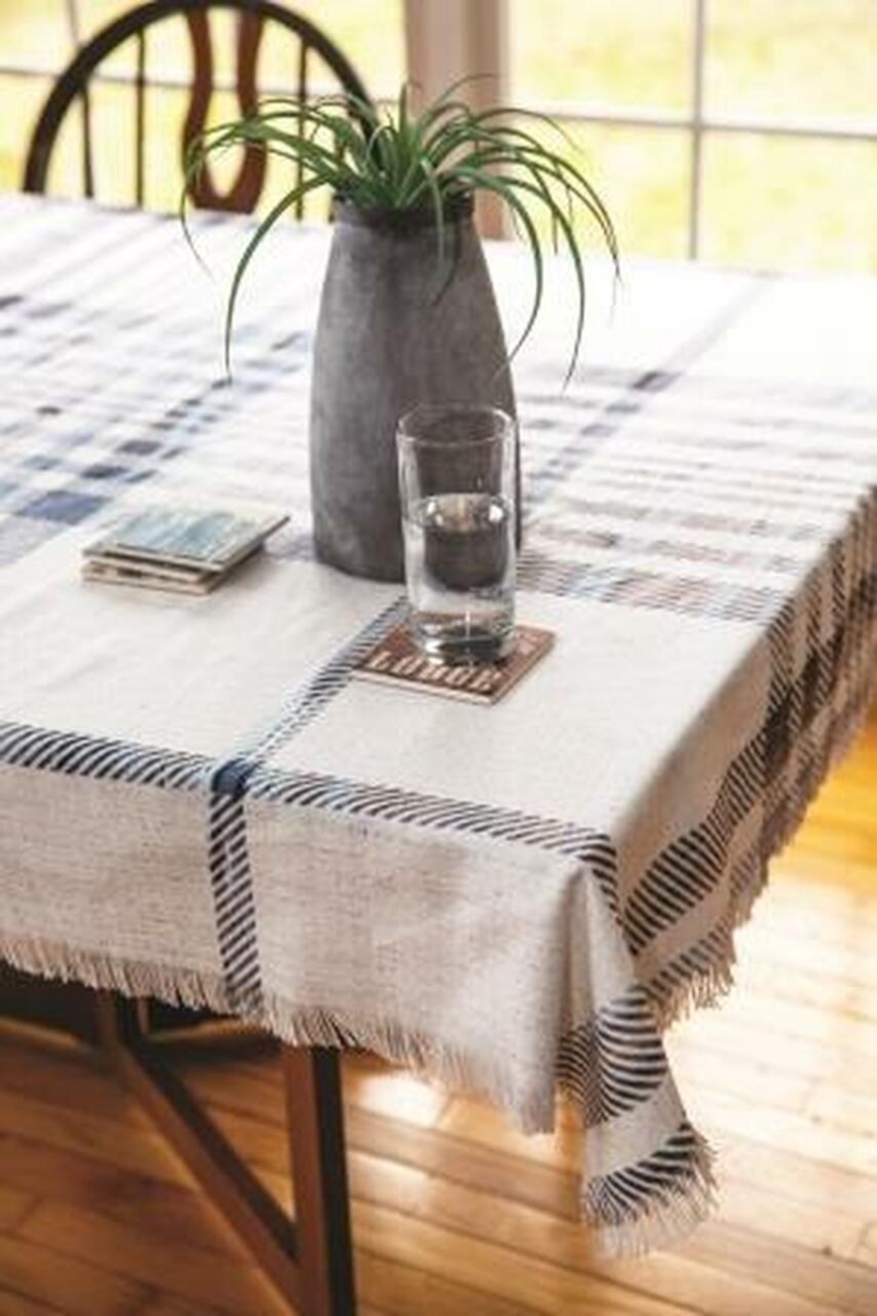 Picture of Manual Woodworkers & Weavers STLBF 51.5 x 51.5 in. Lodge Fluidity Table Topper