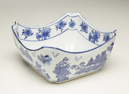 Picture of AA Importing 59776 Square Blue & White Bowl