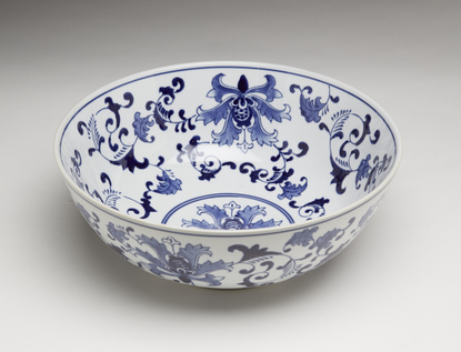 Picture of AA Importing 59879 14 in. Blue & White Bowl