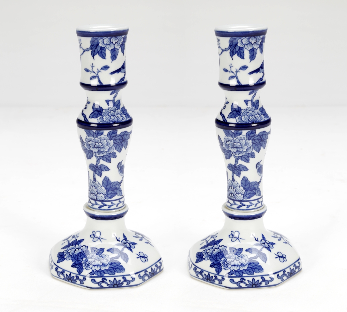 Picture of AA Importing 67071 Blue Floral Candle Stick, Pack of 2