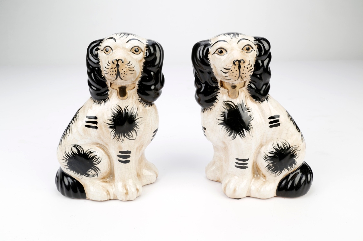 Picture of AA Importing 25634 Black & White Staffordshire Spaniels Figurine&#44; Set of 2