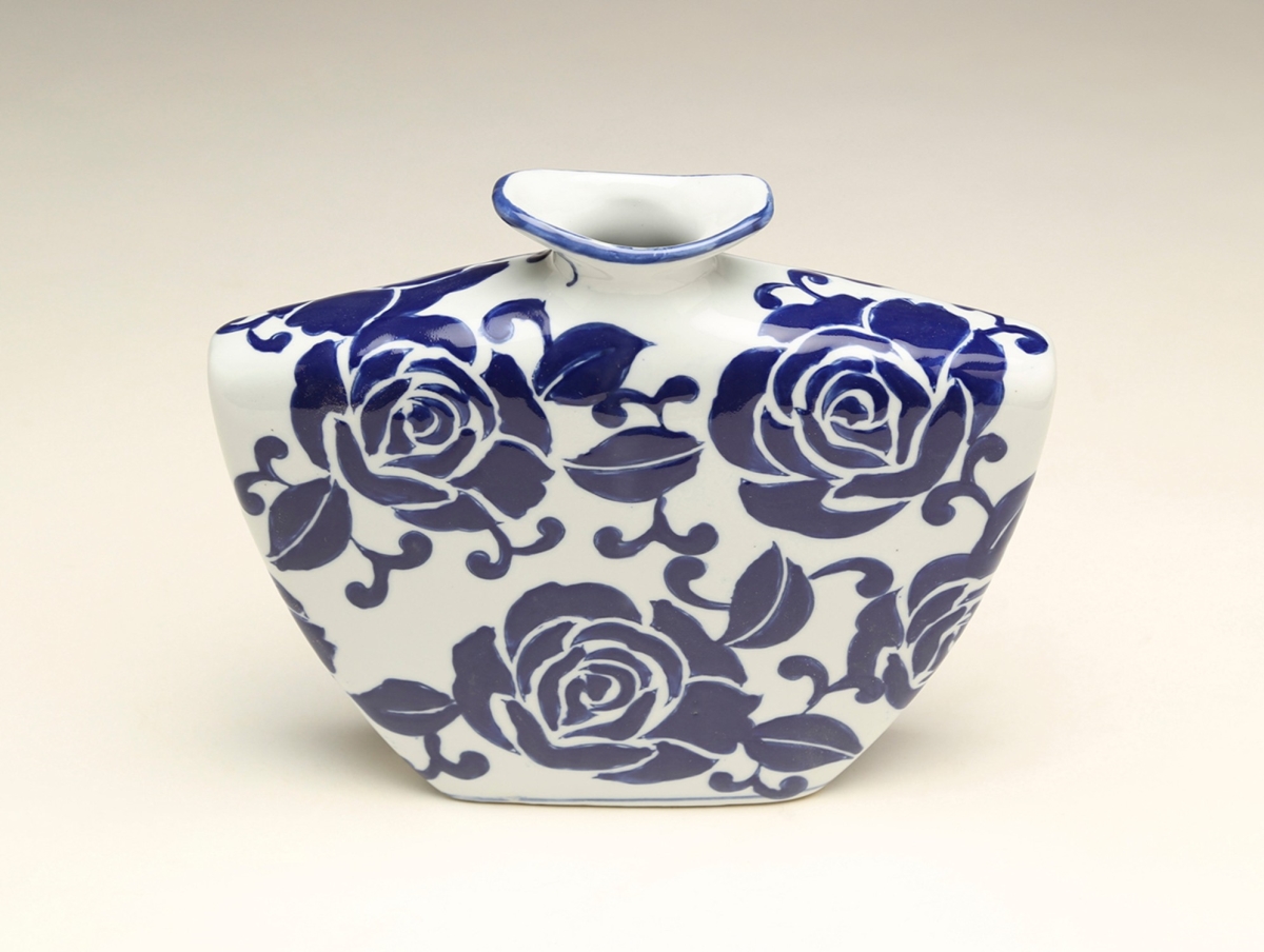 Picture of AA Importing 59945 Blue Roses Narrow Vase