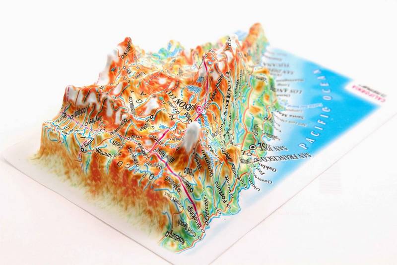 Picture of TestPlay 3297 California Raised Relief Map, Rubberized Foam Backing Plus Magnet - Souvenir Size