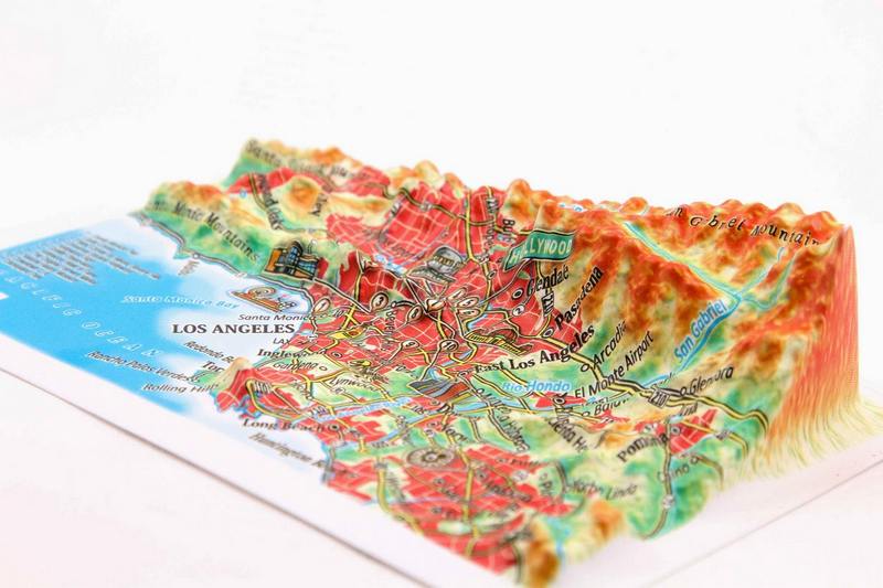 Picture of TestPlay 3359 Los Angeles Raised Relief Map, Rubberized Foam Backing Plus Magnet - Souvenir Size