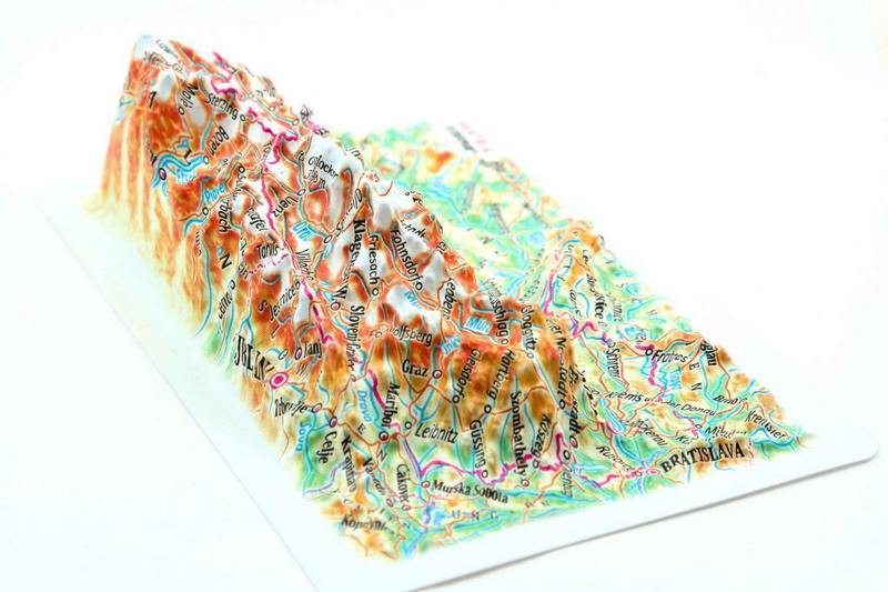 Picture of TestPlay 3398 Austria Raised Relief Map, Rubberized Foam Backing Plus Magnet - Souvenir Size