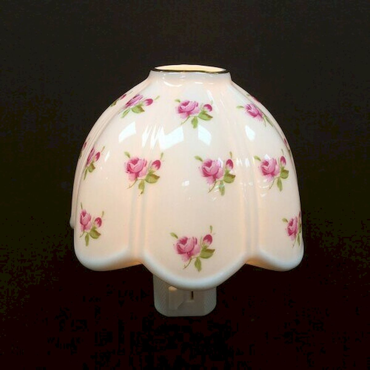 Pink Flowers on A Tiffany Lamp Shade Shaped Night Light