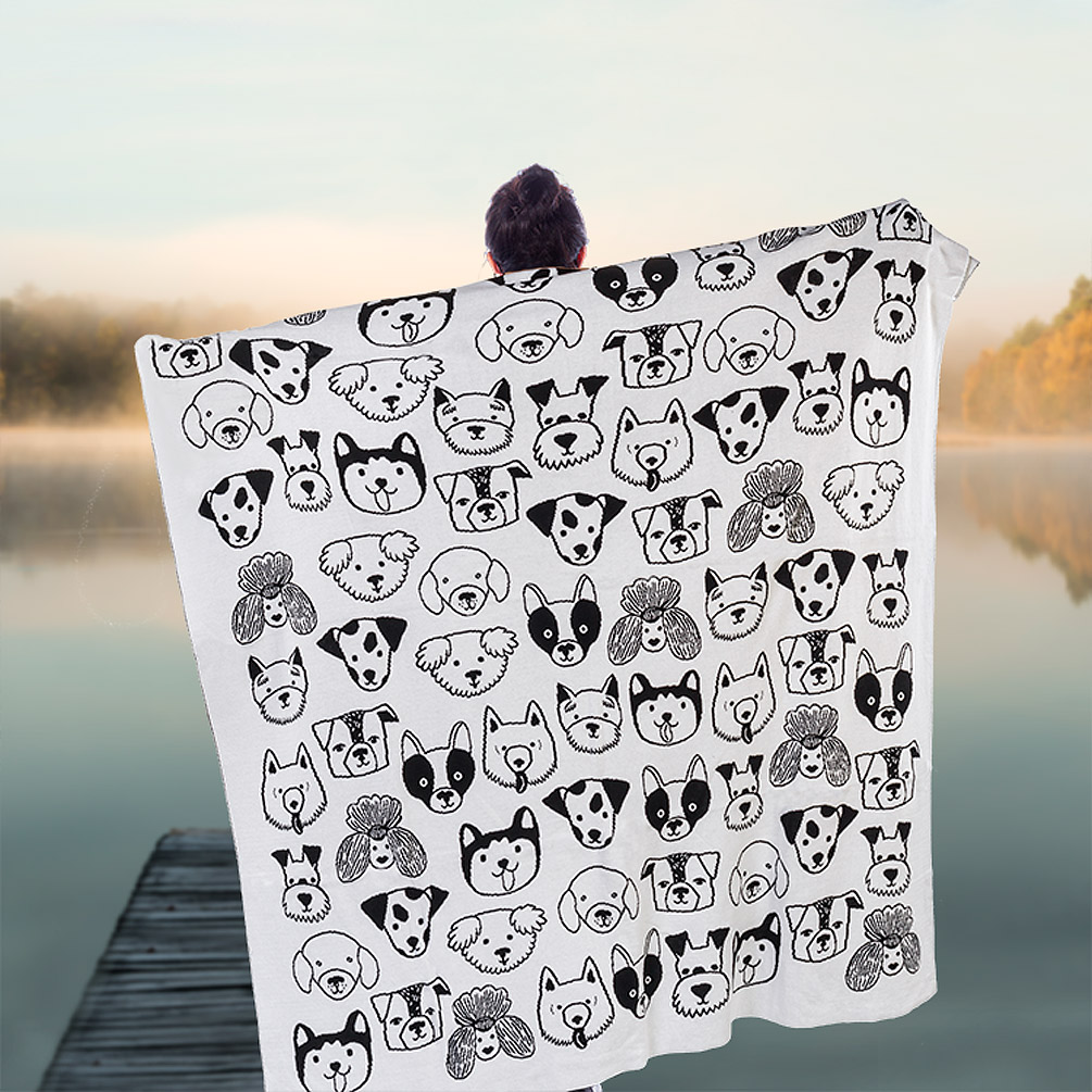 Picture of Abbott Collections AB-91-WARMTH-AB-59 50 x 60 in. Simple Dog Faces Throw&#44; Black & White