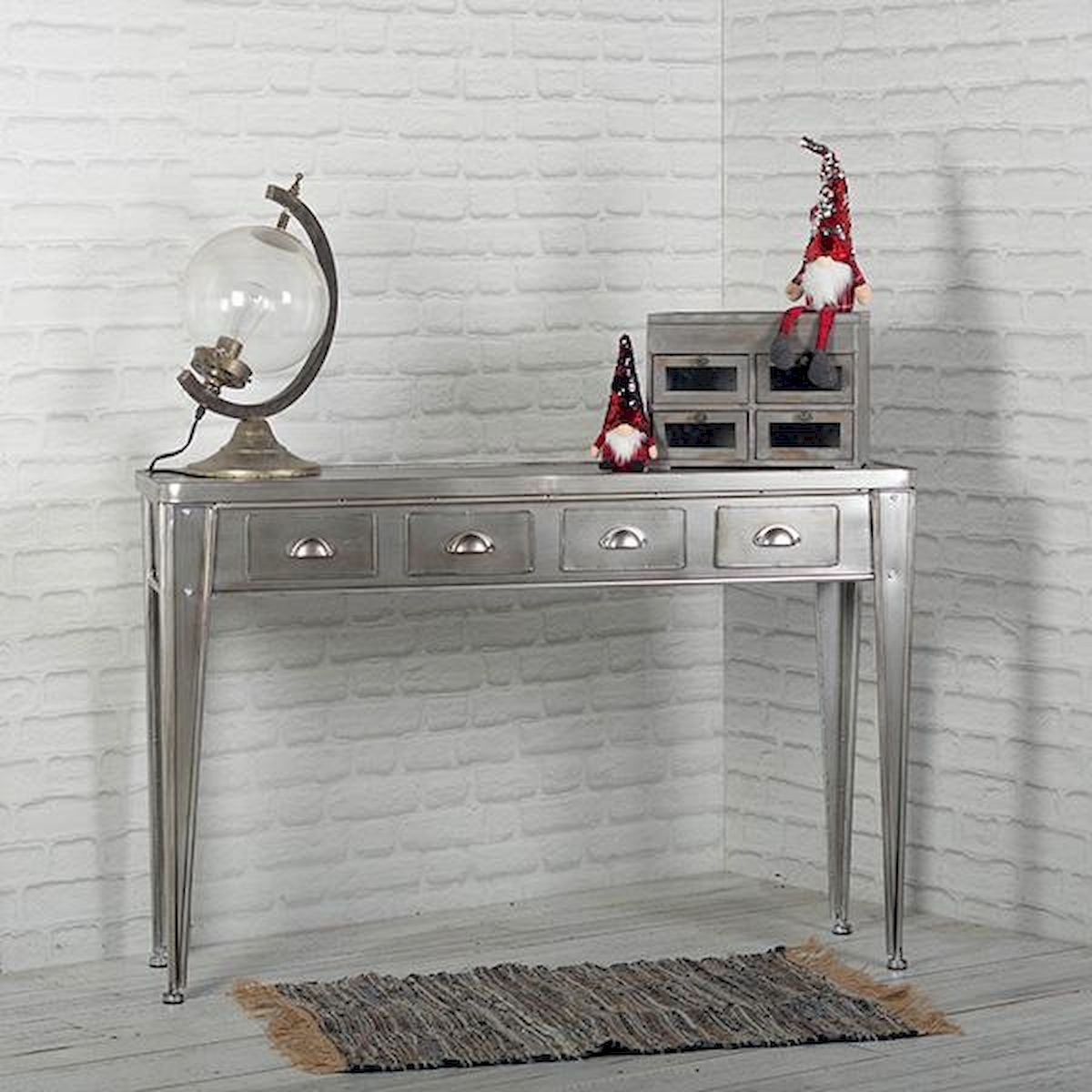 FP-WEN-12957 Vintage Look Metal Table