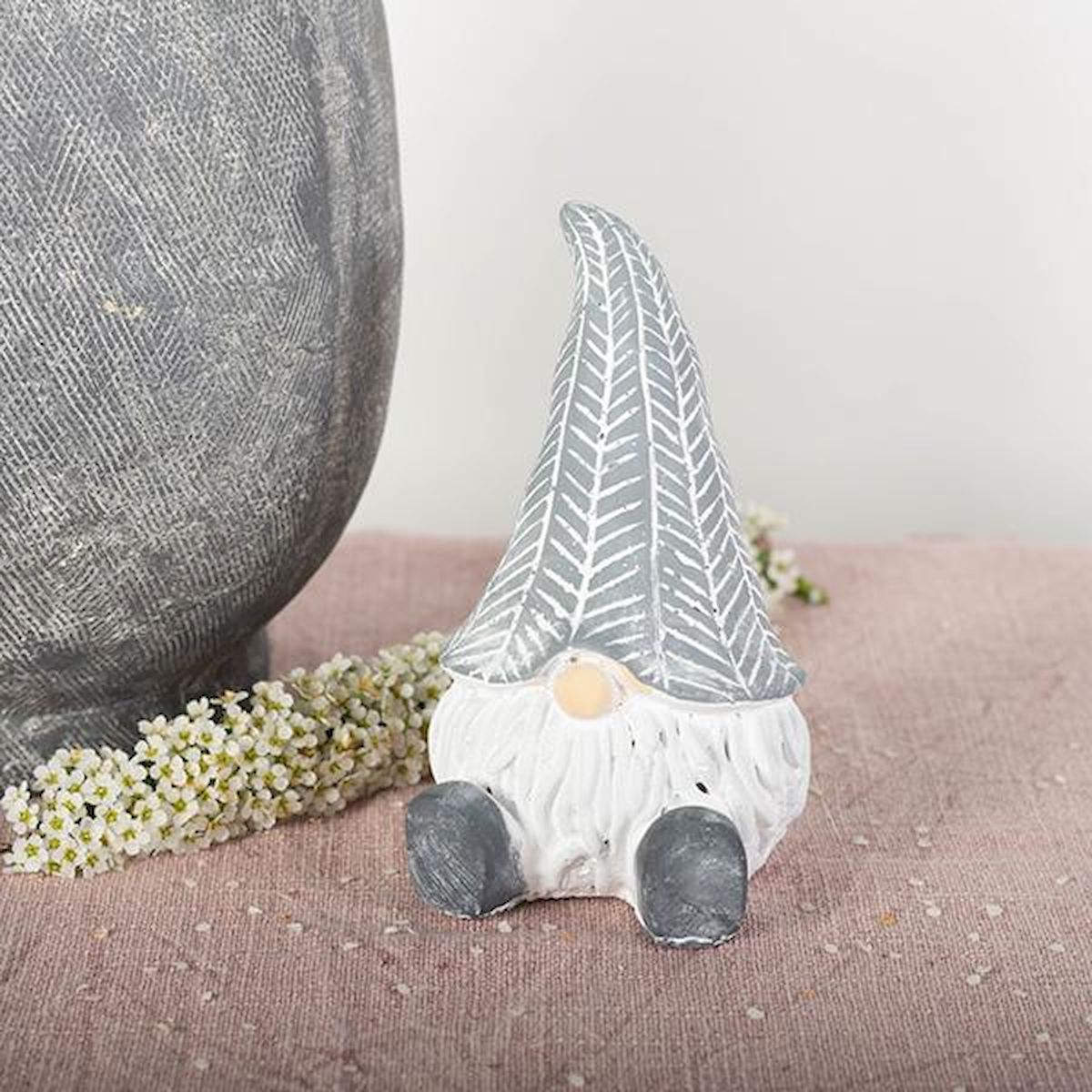 Picture of Forpost FP-CNP-174-GR-S Gray & White Cement Gnome Figurine