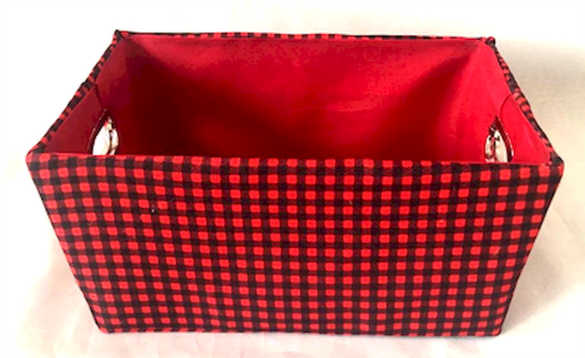 Picture of MDR Trading AP-1CBW565SCHK Red & Black Checkered Pattern with Fabric Liner Basket