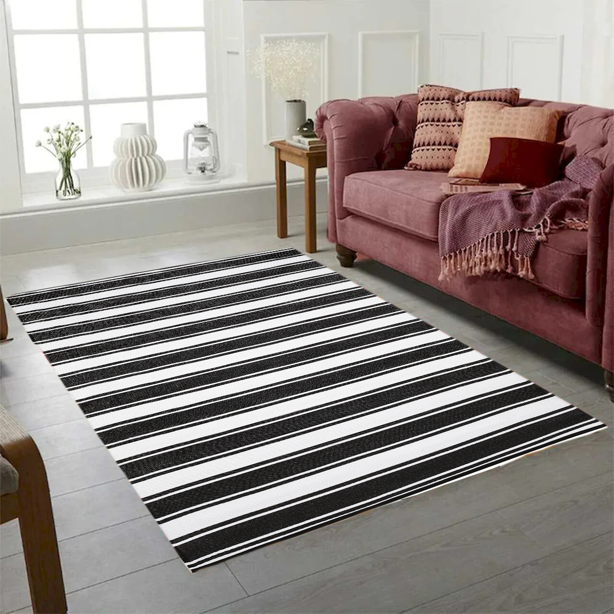 5 x 8 ft. Black & White Striped Indoor & Outdoor Reversible Plastic Rectangle Area Rug