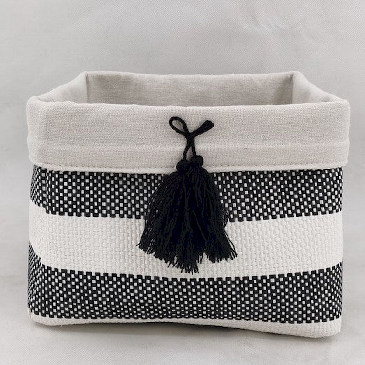 Picture of Mr. MJs Trading AI-2120-215 Black&#44; White Stripes with Cream Liner & Black Tassel Fabric Basket