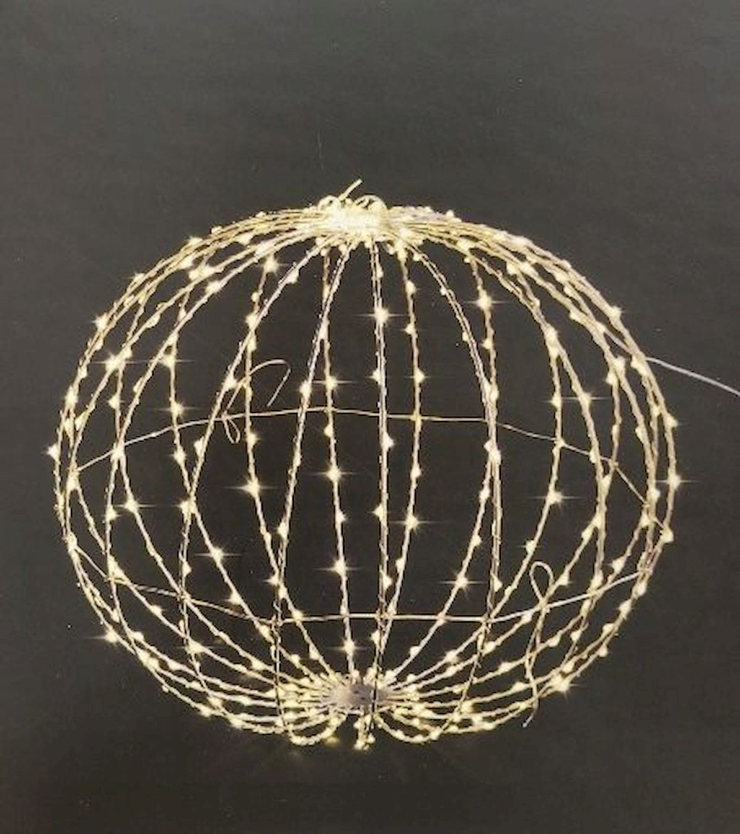560 Warm White LED Light Ball
