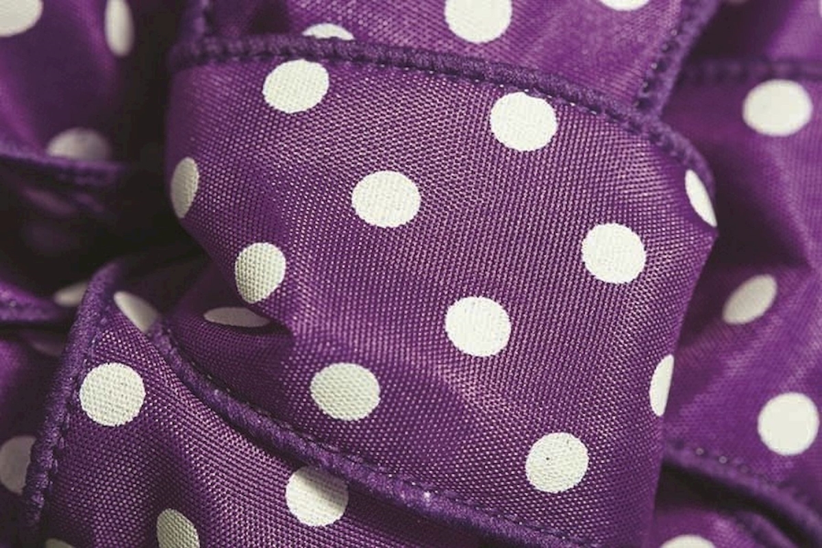 Picture of Mr. MJs Trading AI-168909 Purple with White Polka Dots Wired Ribbon