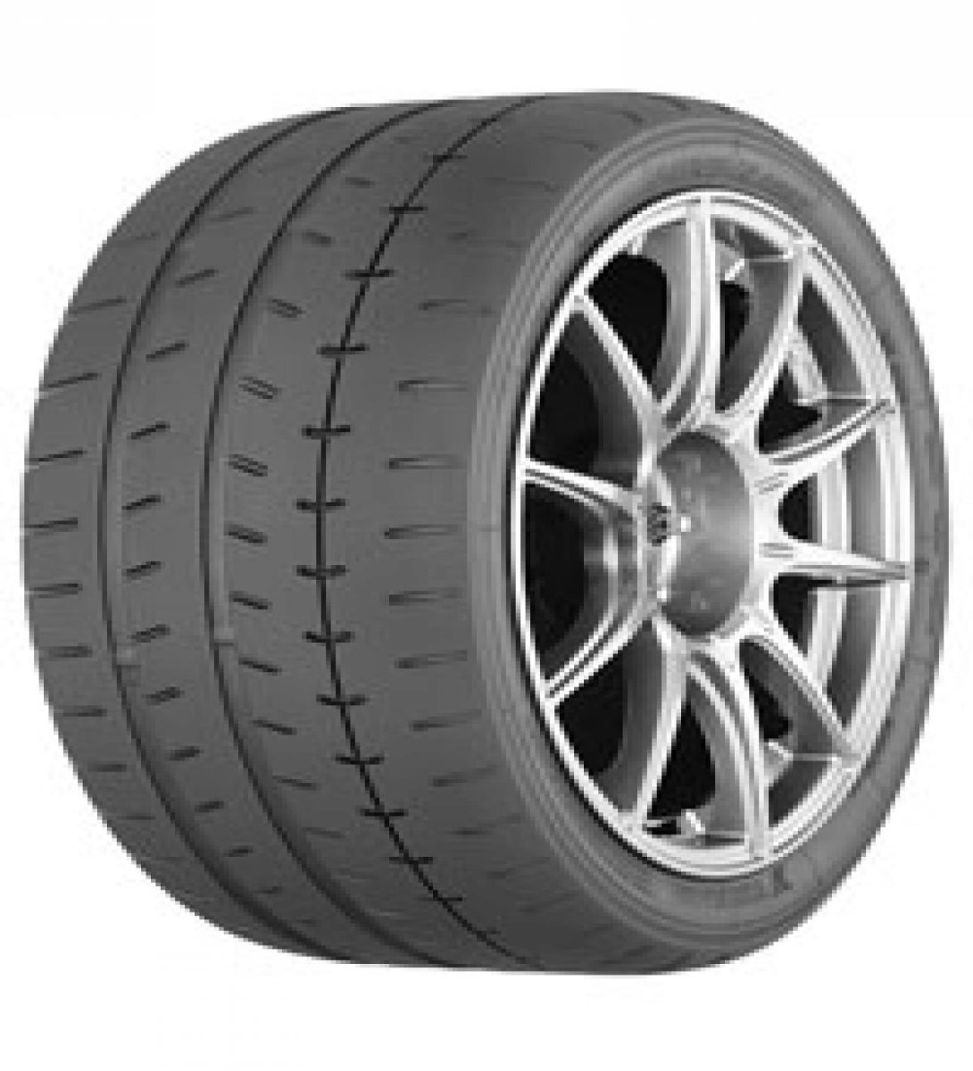 ADVAN A052 Summer 245/40R18 97Y XL Tire