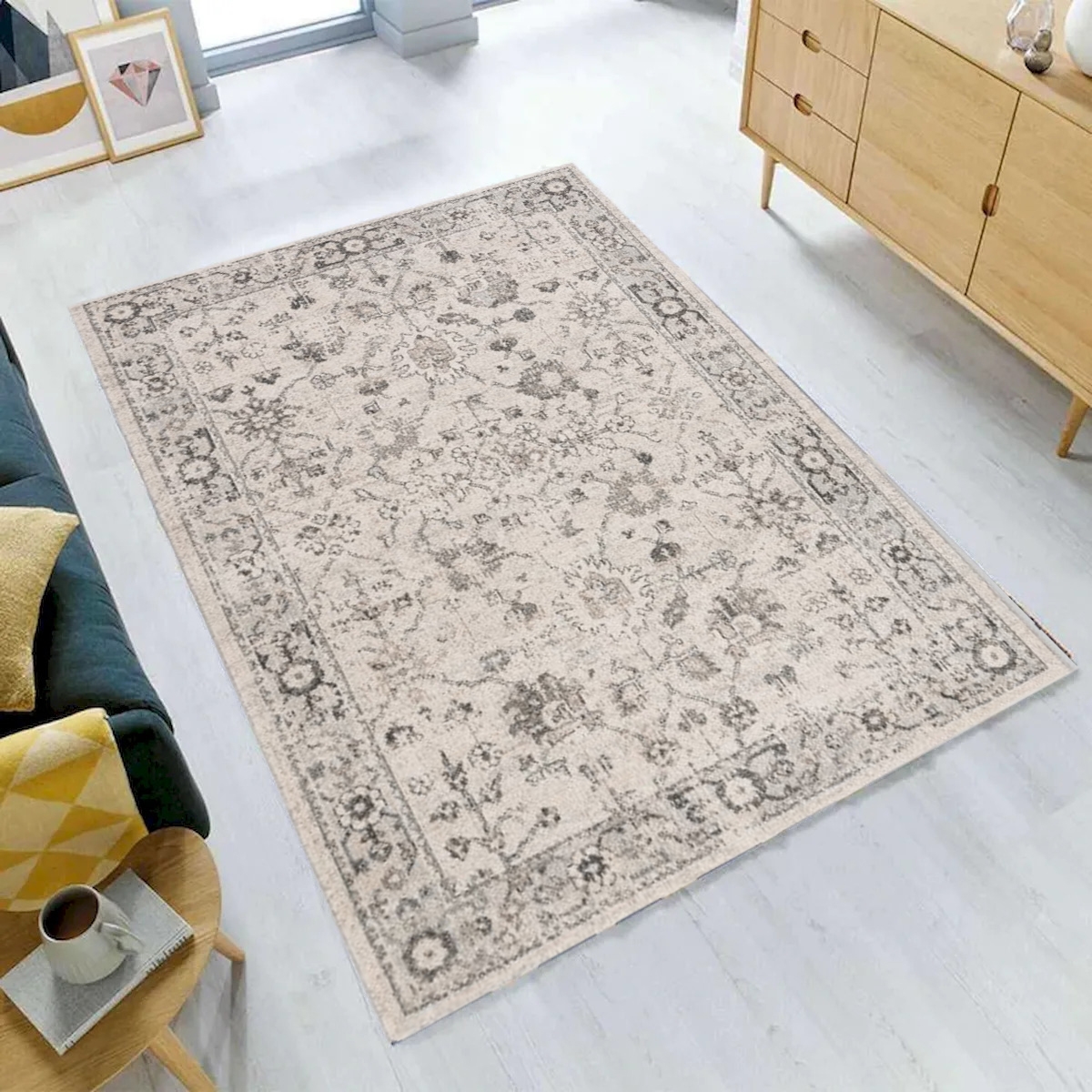 VA-CUB-35-1500 Cubana Polyester Powerloomed Rug 3'3'X5'