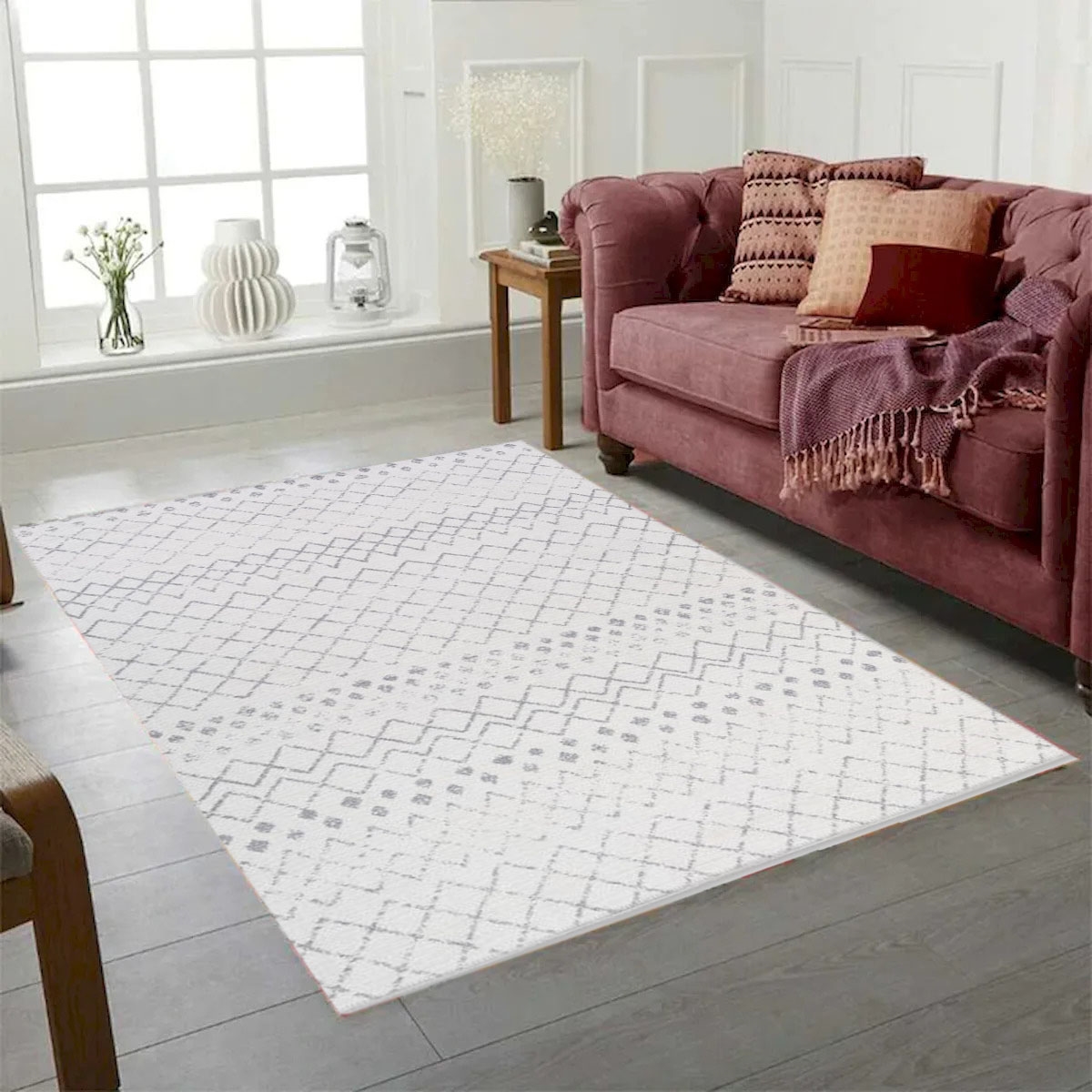 VA-AUR-23-0166 Aura Gray And White Area Rug 2'X3'