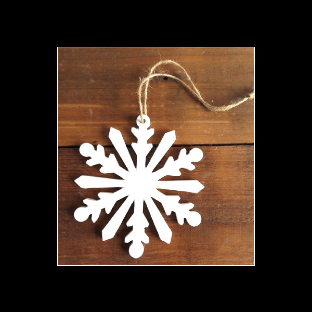 AP-CDL891SF5_Q01 White Hanging Wood Snowflake Ornament