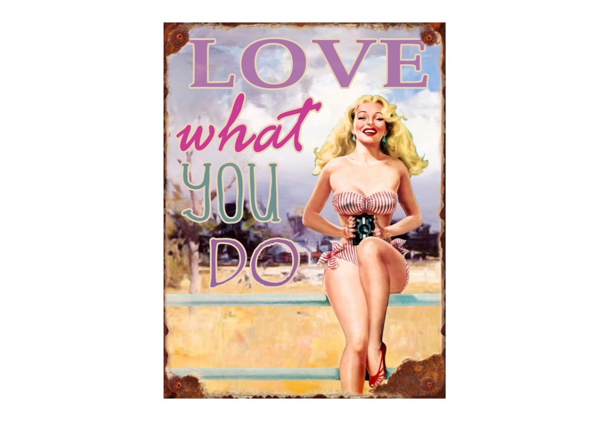 IV-W18-GT177 Vintage Lady Metal Wall Decor