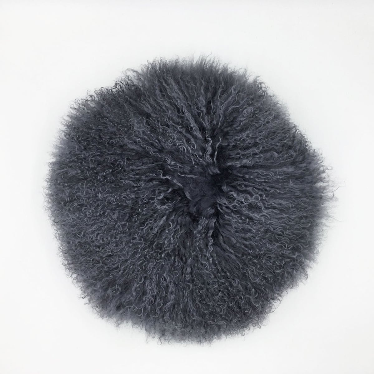 HU-MUDM16JYGYOP Gray Round Mongolian Lamb Fur With 100% Polyester Insert Pillow