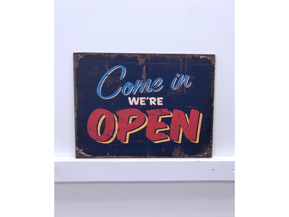 IV-S13-G25 Open Wooden Sign Wall Decor