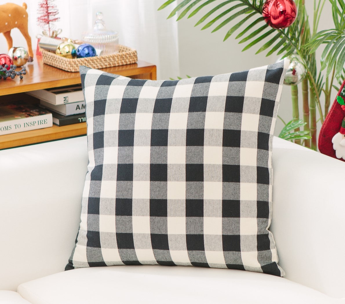 HU-BC1818NTBCOF Black And White Buffalo Checks With Feather Down Insert Pillow