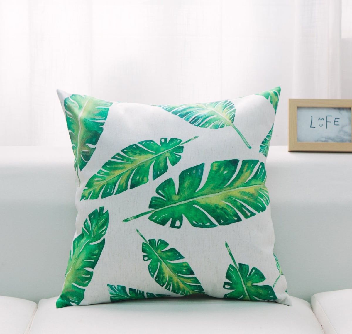 HU-LF1818IC06OP Green Leaves On White With 100% Polyester Insert Pillow