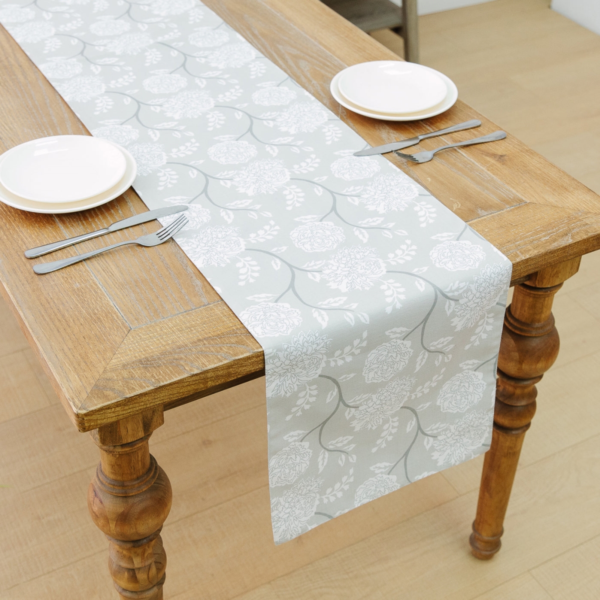 Picture of MDR Trading Inc. HU-MP16108JS11GE Greige Peony Pattern Table Runner