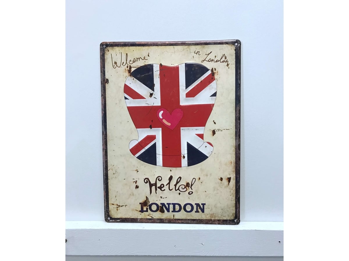 IV-S16-GT089 Hello London Vintage Metal Wall Decor