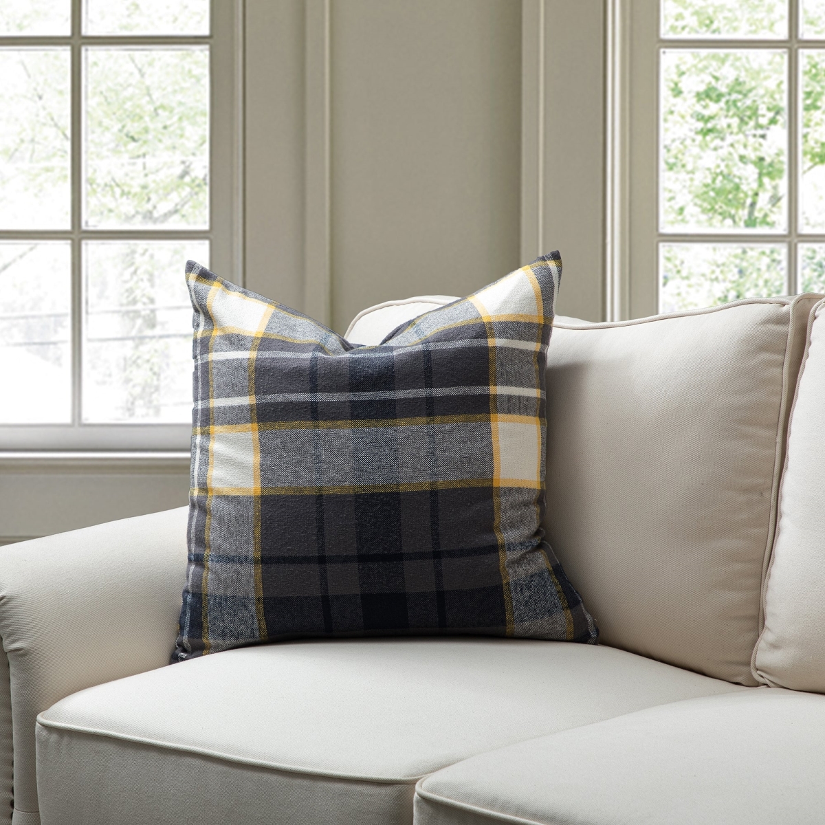HU-MH2020EGGYOP Gray With Yellow Check Pattern And Polyester Insert Pillow