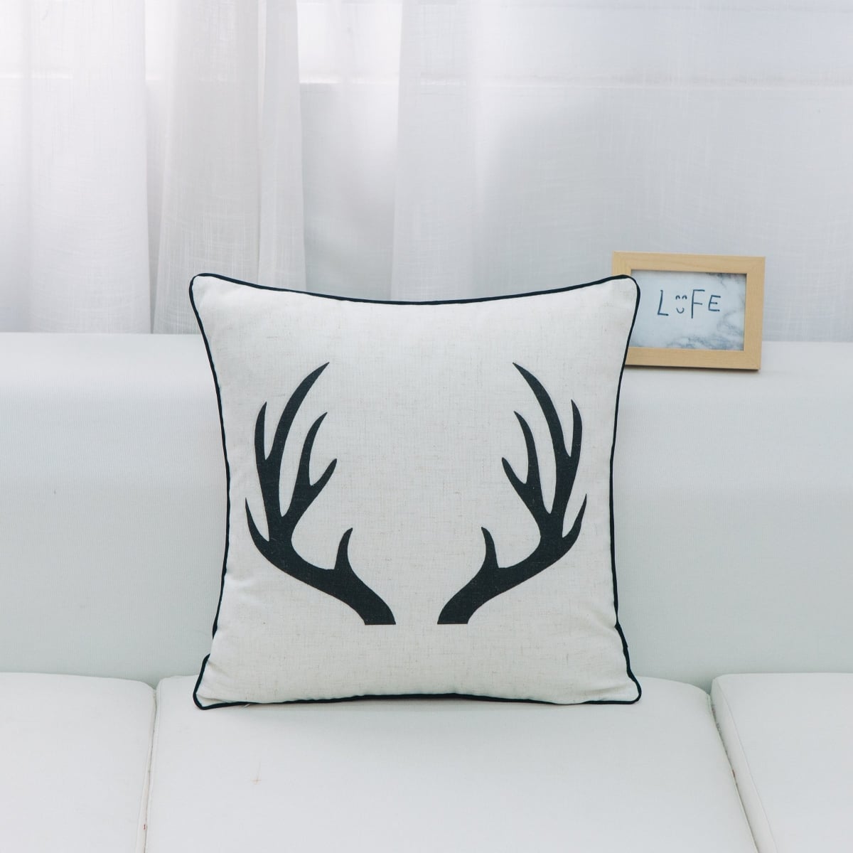HU-CG1818IC02OF Square Black Antlers On White With Feather Down Insert Pillow