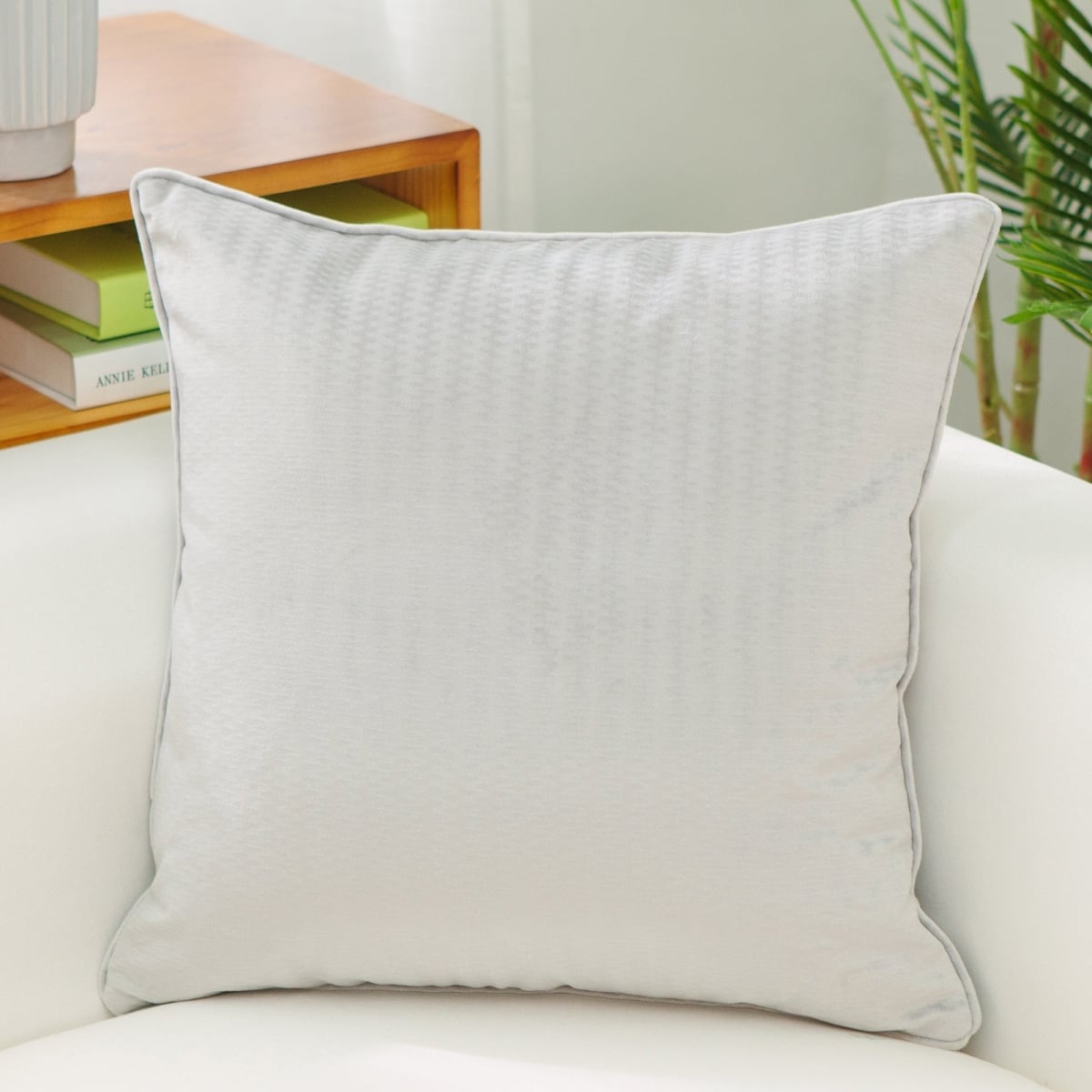 HU-VG2020KS10OF Sliver Velour With Feather Down Insert Pillow